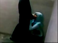 Scène de video streaming erotique baise anale dure avec une fille blonde