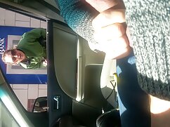 Une ado japonaise se fait défoncer la chatte poilue serrée en regarder film erotique gratuit style POV
