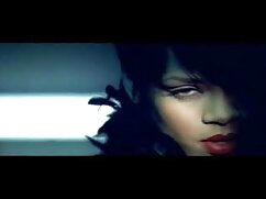 Kat gags filmeerotique sur la bite dure et a le cul bien baisé